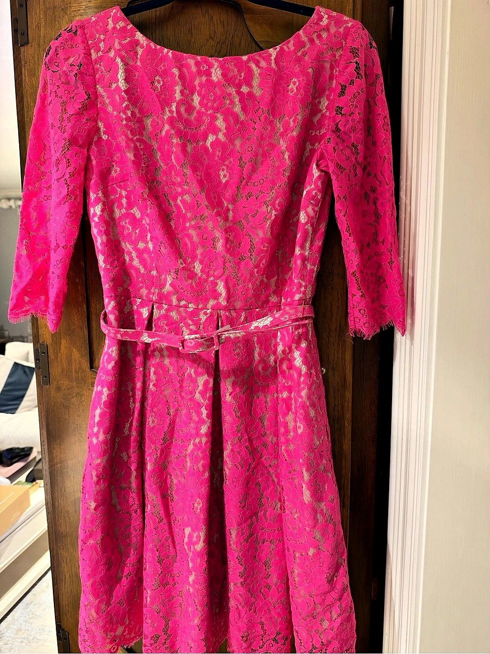 Eliza J Floral Lace Midi Dress in Pink Like New. Size 8